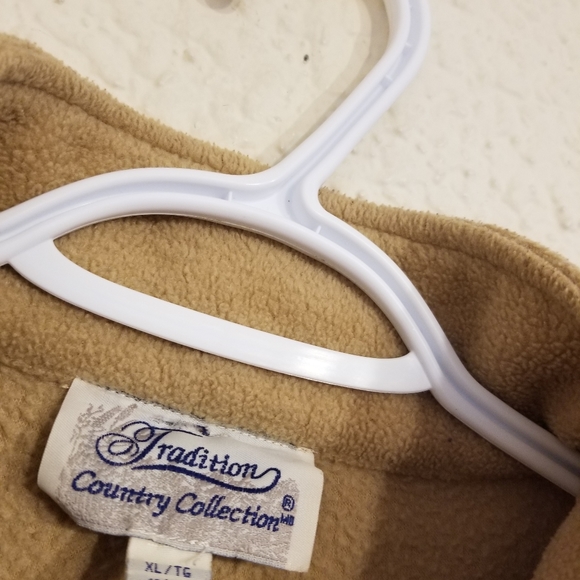 Floral Stitched Zip-Up Vest by Tradition - Picture 5 of 6